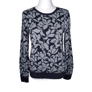 Ann Taylor Crew Neck Gray and Navy Blue Floral Sweater, Soft Cotton Blend Sz M